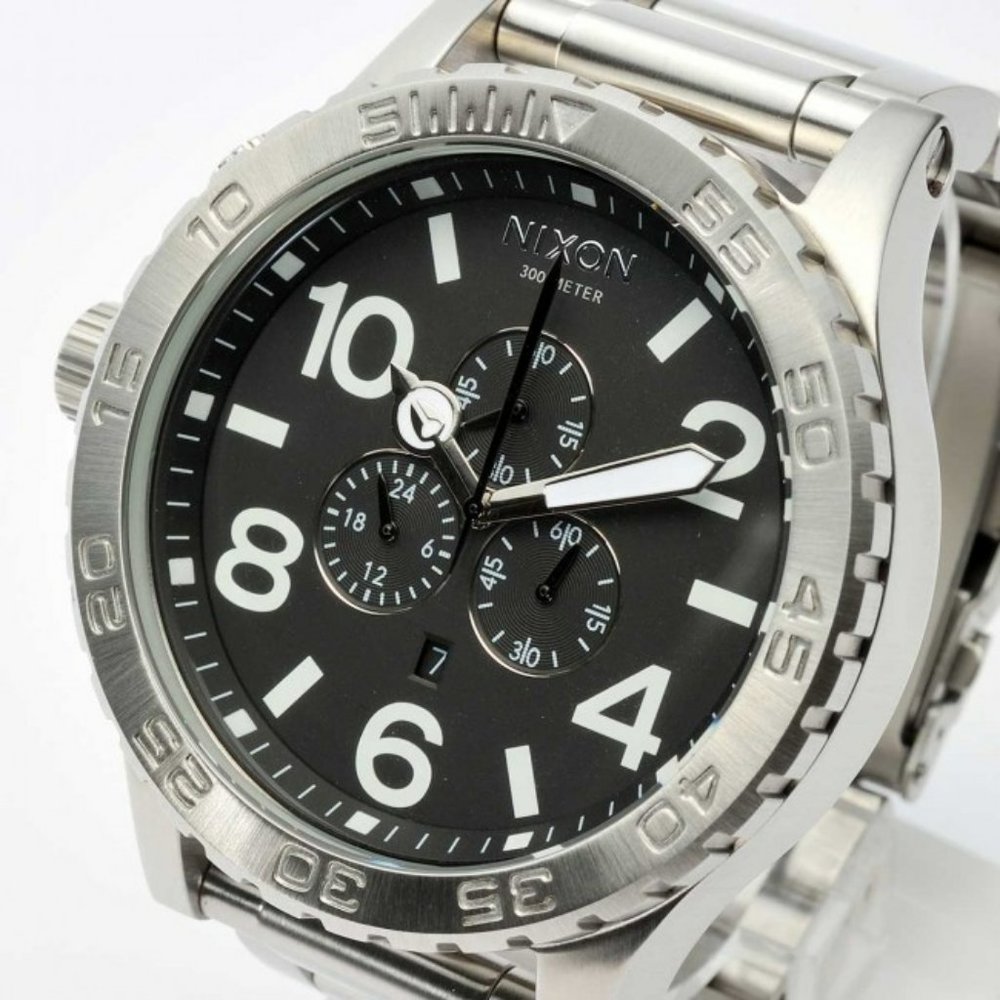 Nixon 51-30 Chrono Silver black face, Men's Watch.